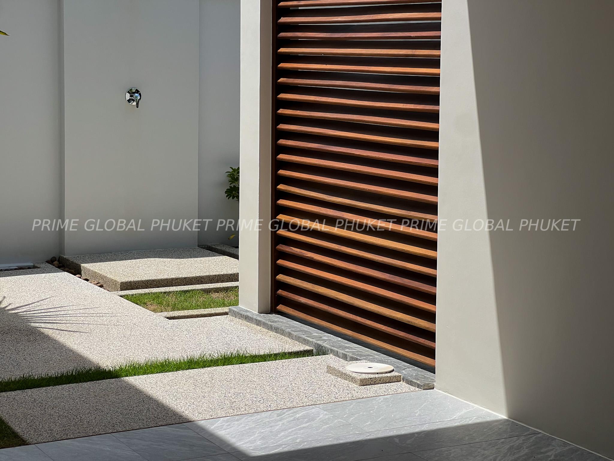 285 Sq.m Villa Plots for Sale in Bangtao