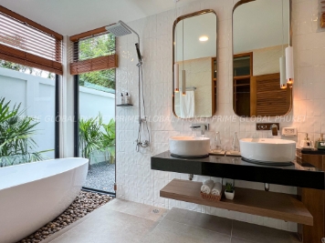 285 Sq.m Villa Plots for Sale in Bangtao