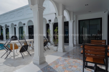 400 Sq.m Villa for Rent and Sale in Thalang