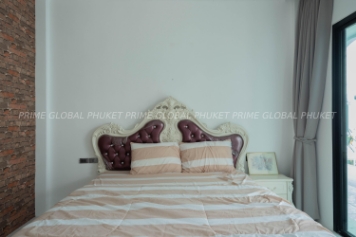 400 Sq.m Villa for Rent and Sale in Thalang