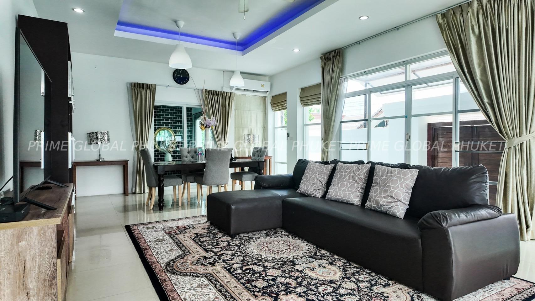 400 Sq.m Villa for Rent in Bangtao