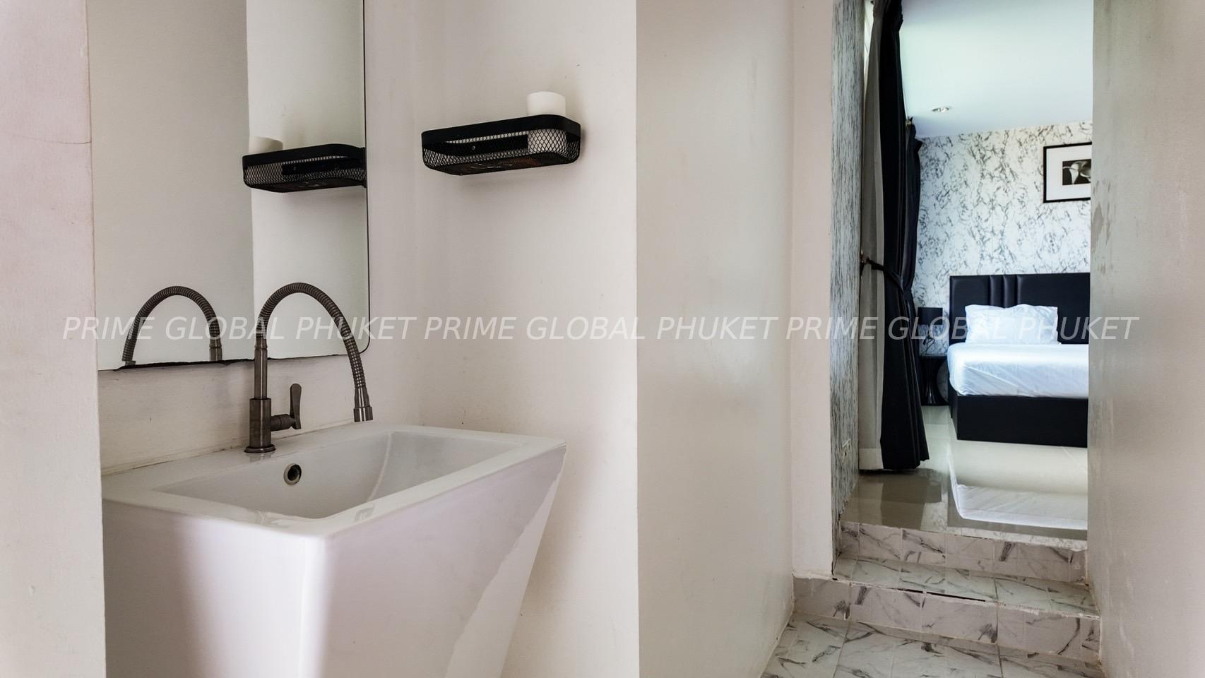 400 Sq.m Villa for Rent in Bangtao