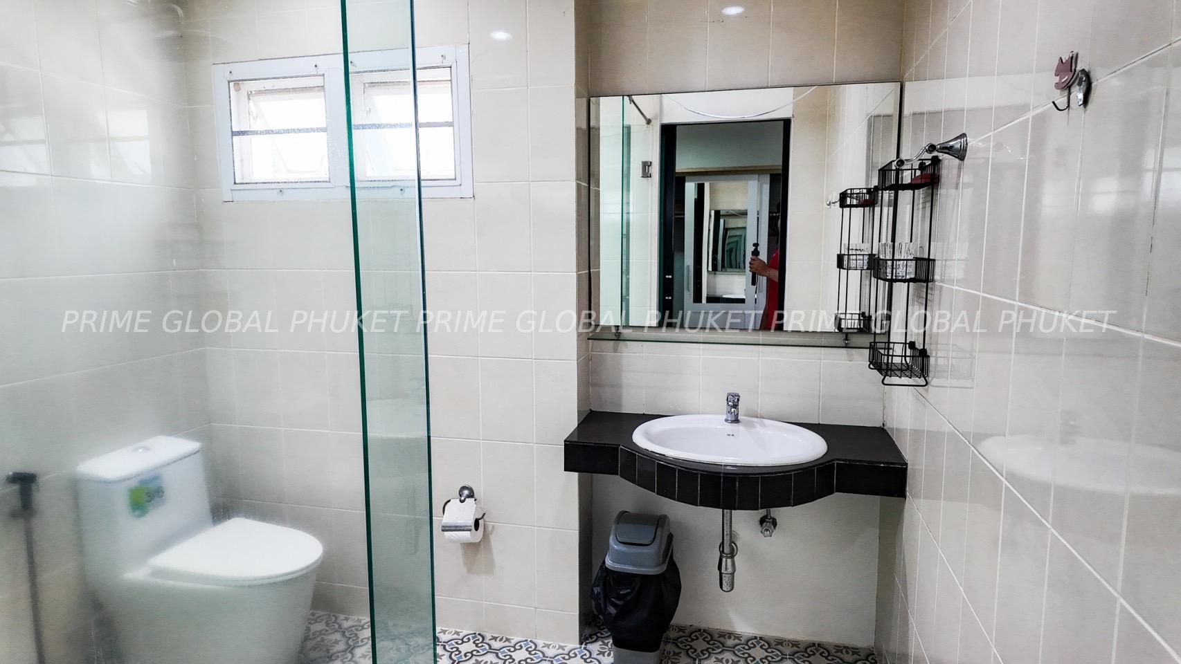 400 Sq.m Villa for Rent in Bangtao