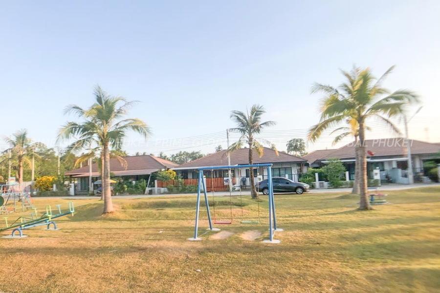 240 Sq.m House for Sale in Thalang