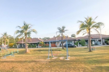 240 Sq.m House for Sale in Thalang