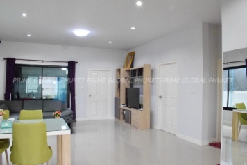 240 Sq.m House for Sale in Thalang