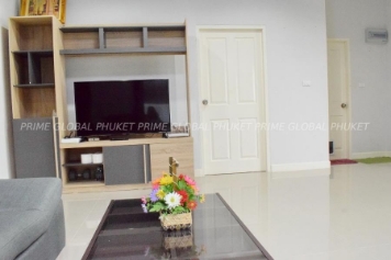 240 Sq.m House for Sale in Thalang