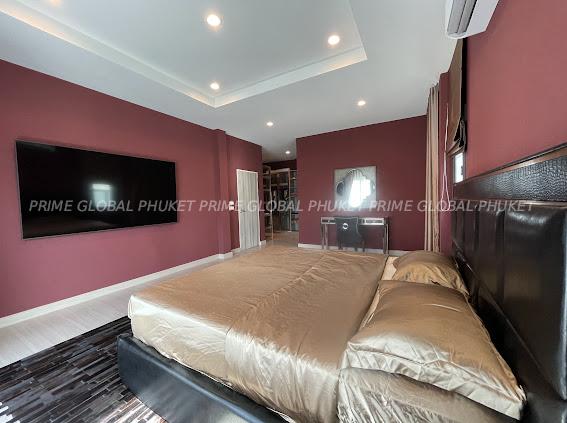 340 Sq.m House for Sale in Ban Pon