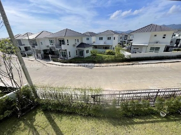 340 Sq.m House for Sale in Ban Pon