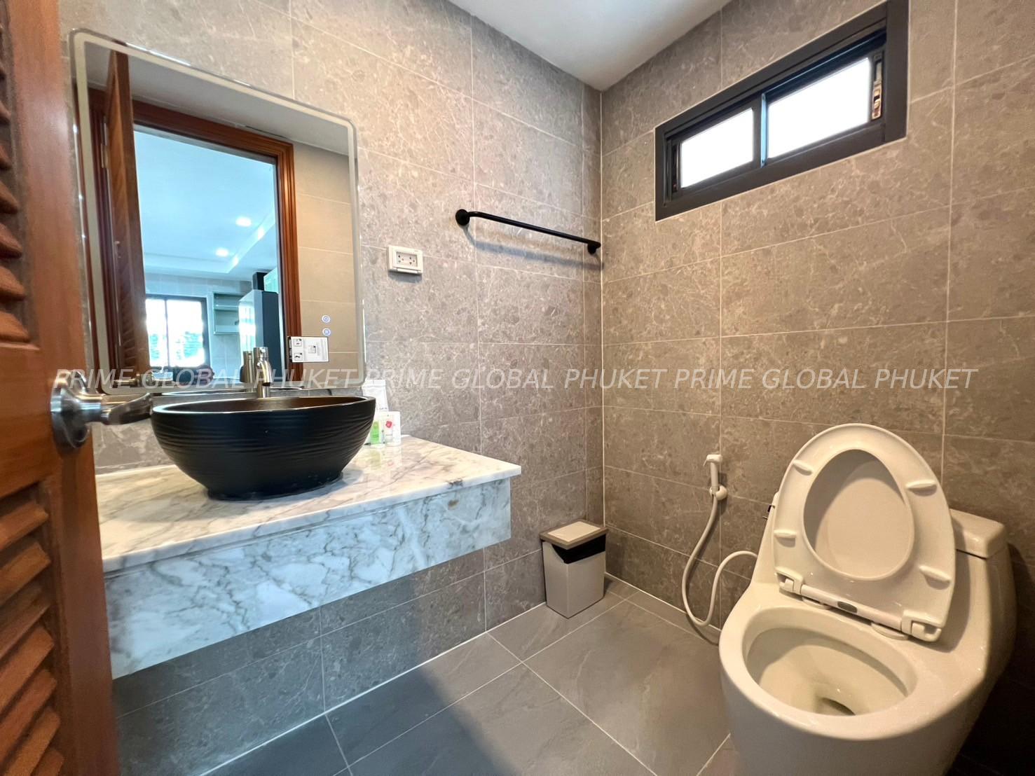 326.4 Sq.m Villa for Rent and Sale in Kata