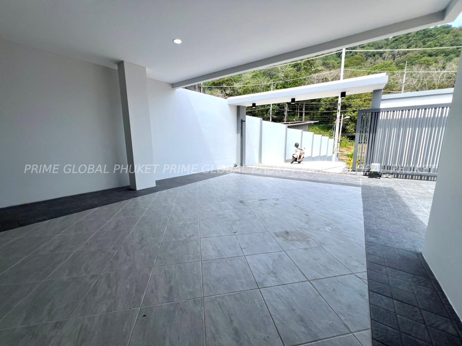 326.4 Sq.m Villa for Rent and Sale in Kata