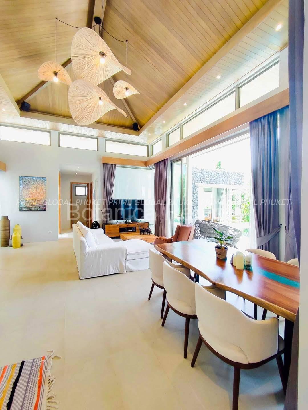 0 Sq.m Villa for Rent in Bangtao
