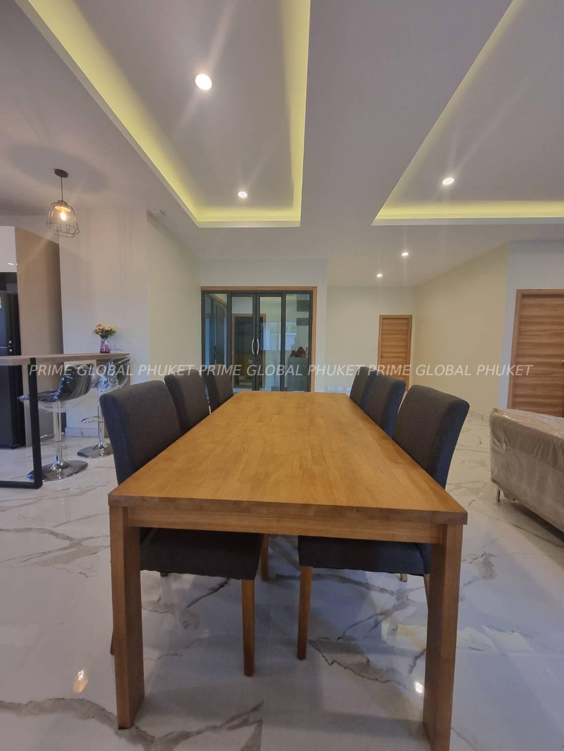 291 Sq.m Villa for Rent and Sale in Rawai