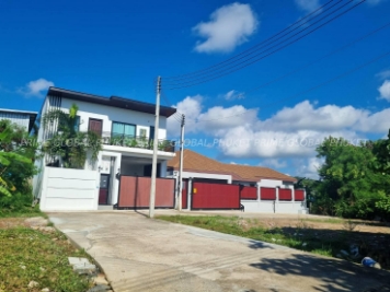 291 Sq.m Villa for Rent and Sale in Rawai