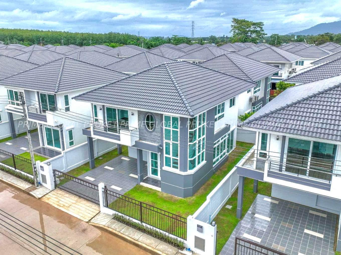 176 Sq.m House for Rent in Ban Pon