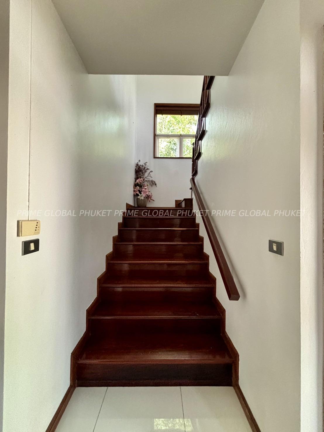 - Sq.m Villa for Rent in Kathu