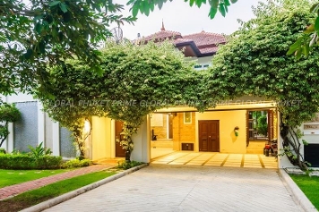 Luxury Villa in Bangtao Near Surin Beach