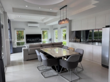 285 Sq.m Villa for Rent and Sale in Chalong