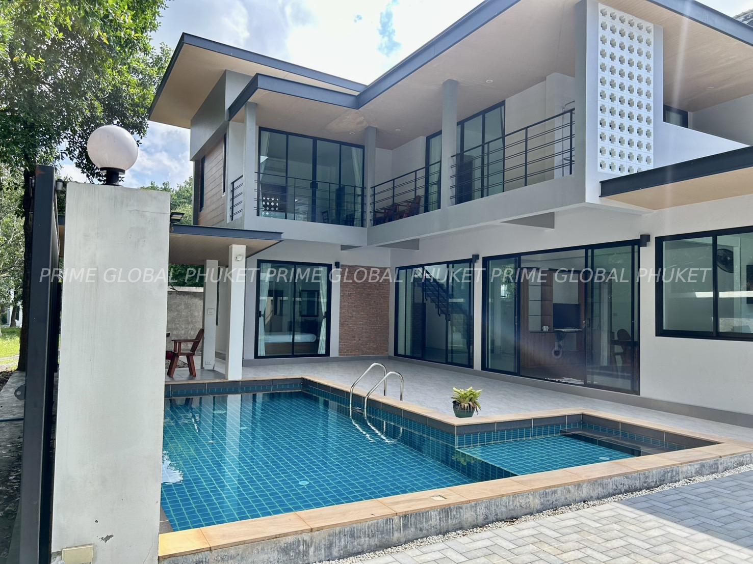 180 Sq.m Villa for Rent in Paklok