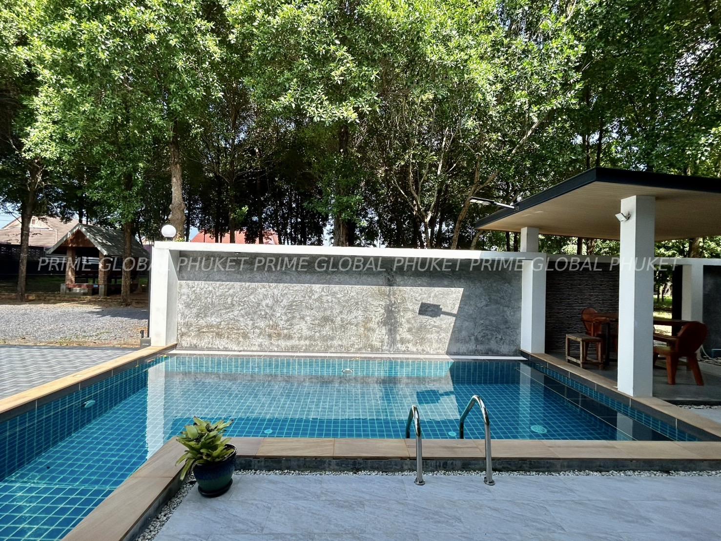 180 Sq.m Villa for Rent in Paklok