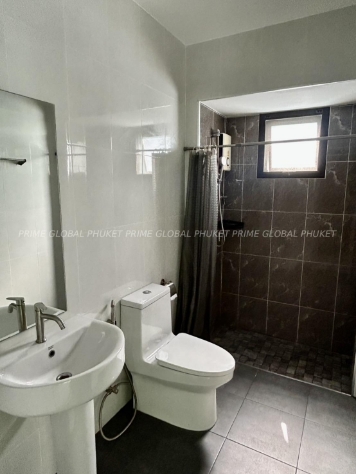 180 Sq.m Villa for Rent in Paklok