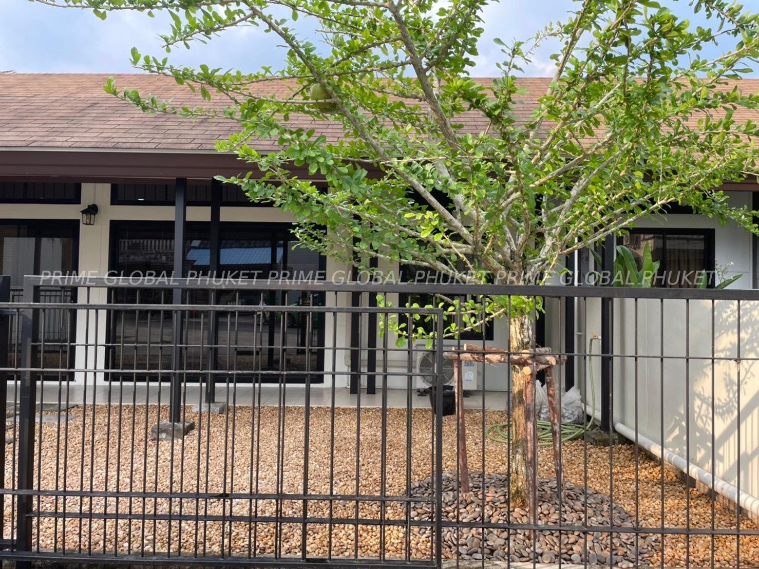 160 Sq.m House for Rent and Sale in Phuket town