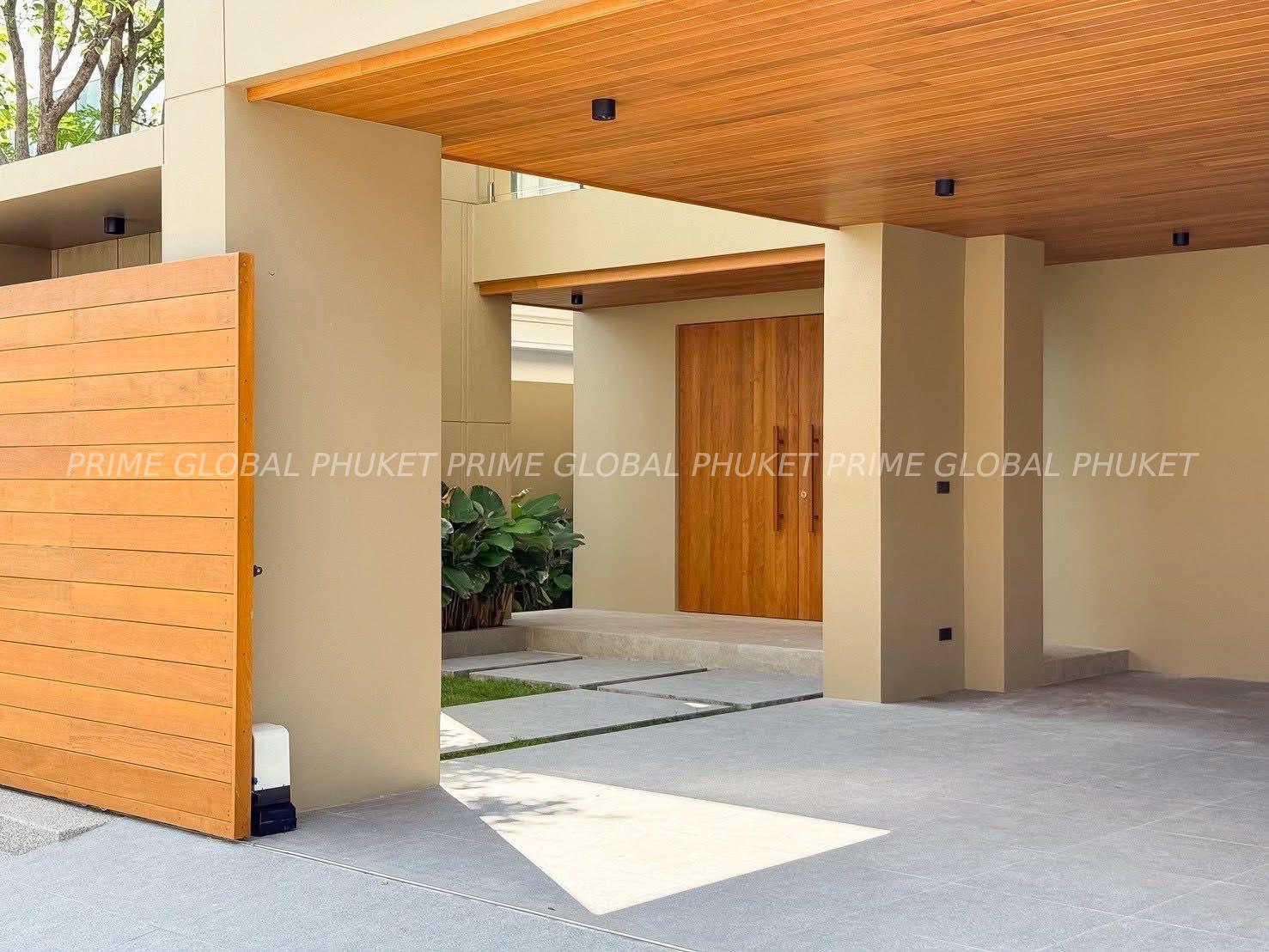 - Sq.m Villa for Rent and Sale in Chalong
